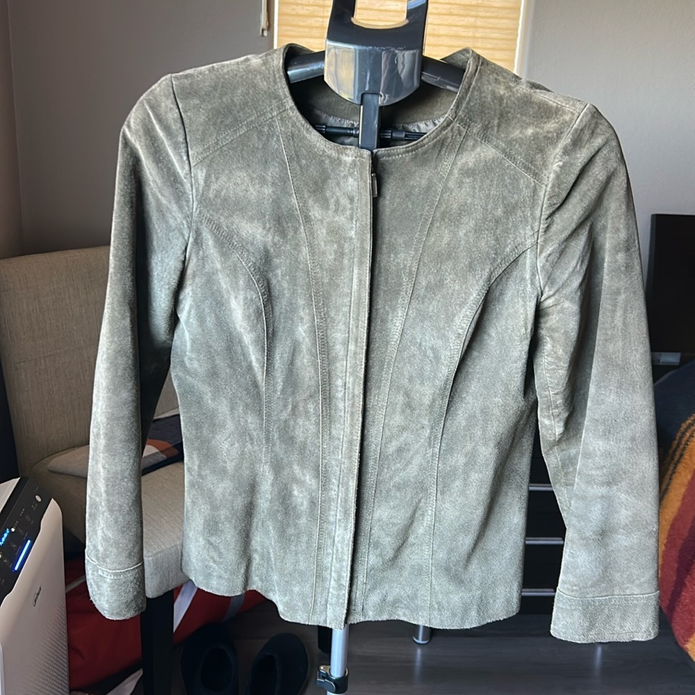 Alfani petite suede leather jacket size S military green color